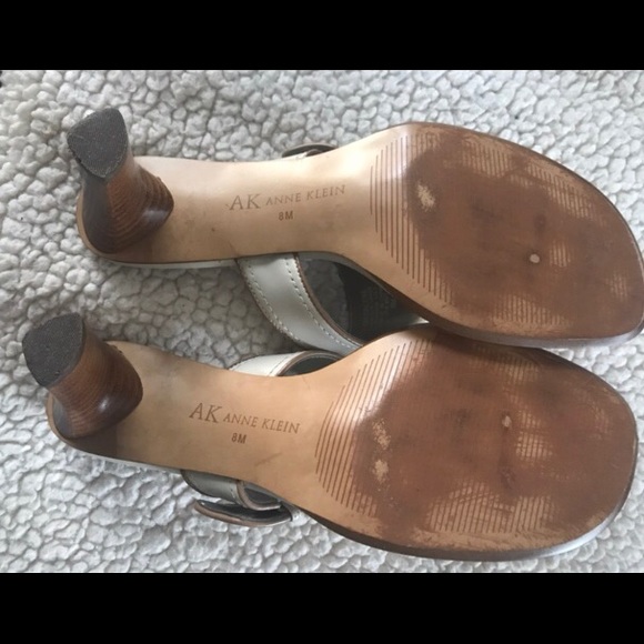 Anne Klein Fun Summer Shoes - Picture 3 of 3